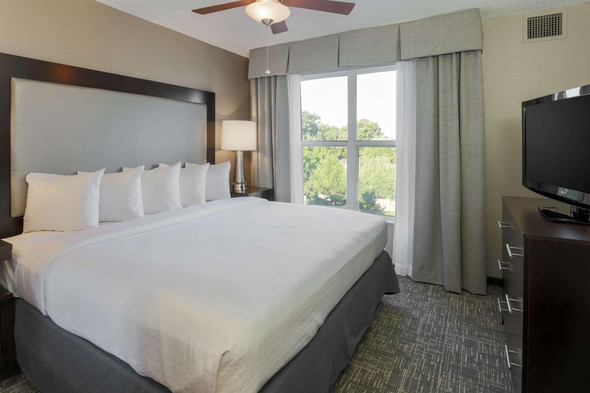 โฮมวู้ด สวีทส์ บาย ฮิลตัน เมมฟิส แฮคส์ ครอส Hotel ภายนอก รูปภาพ