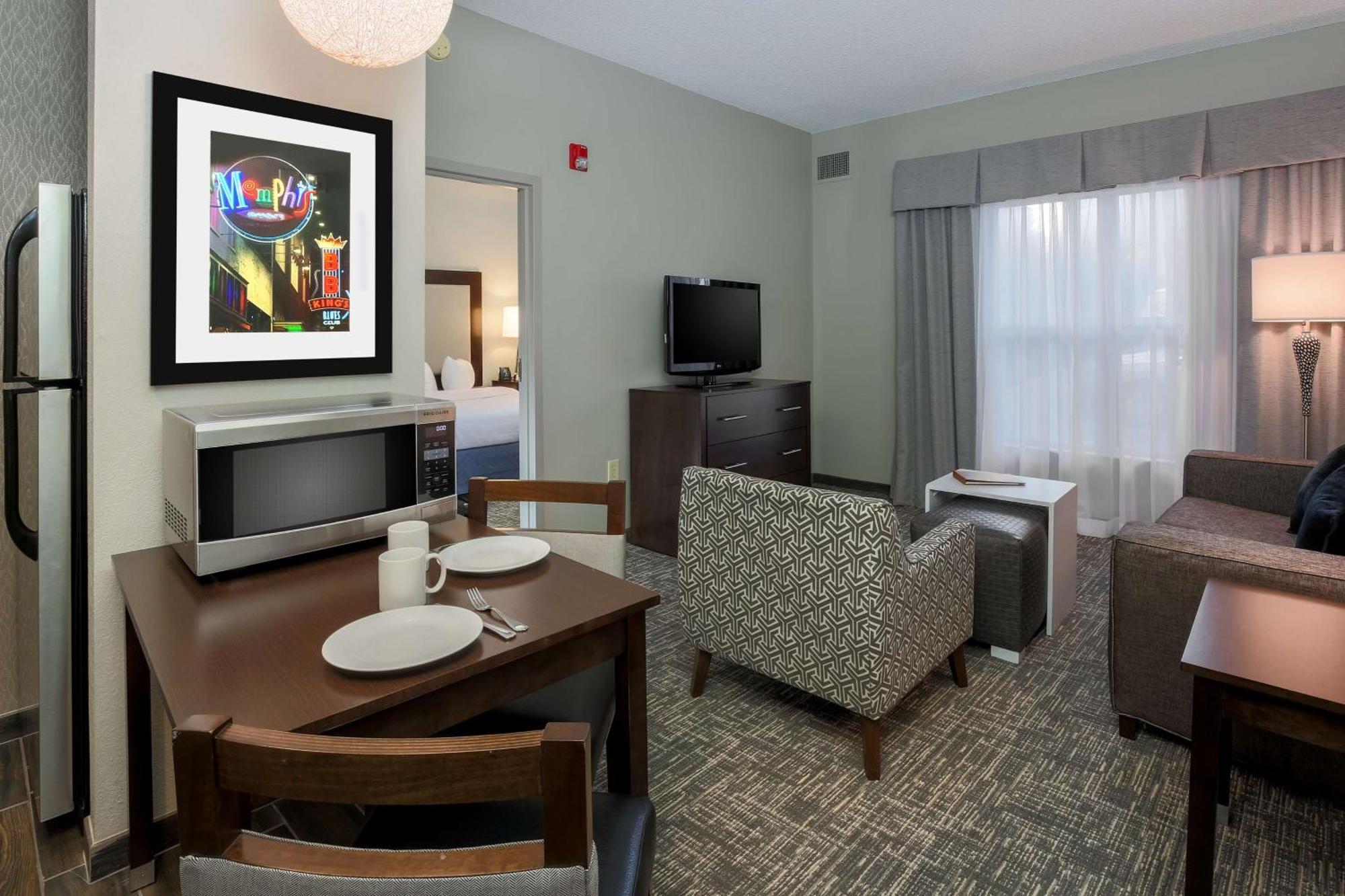 โฮมวู้ด สวีทส์ บาย ฮิลตัน เมมฟิส แฮคส์ ครอส Hotel ภายนอก รูปภาพ