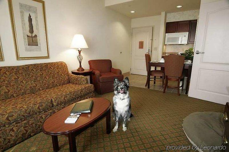โฮมวู้ด สวีทส์ บาย ฮิลตัน เมมฟิส แฮคส์ ครอส Hotel ภายใน รูปภาพ